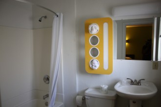 Motel 6 San Rafael - Updated bathrooms at the Motel 6 in San Rafael