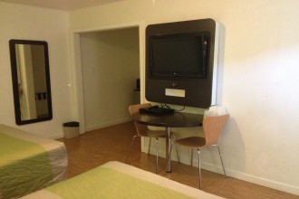 Motel 6 San Rafael - Motel 6 San Rafael is clean, comfortable and affordable